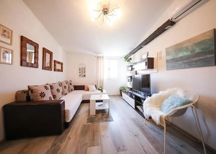 Апартаменты Rita